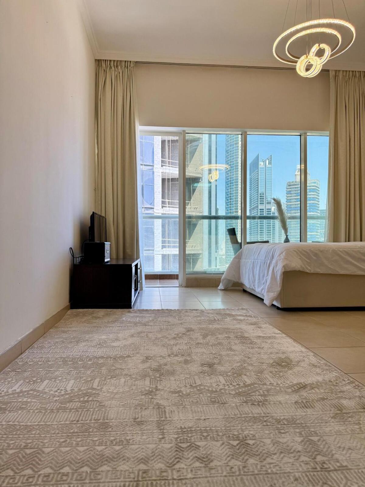 Appartement Burj Al Nujoom Downtown 2 Mins Walk To Mall Burj Al Nujoom Dubai