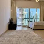 Burj Al Nujoom Downtown 2 Mins Walk To Dubai Mall Burj Al Nujoom